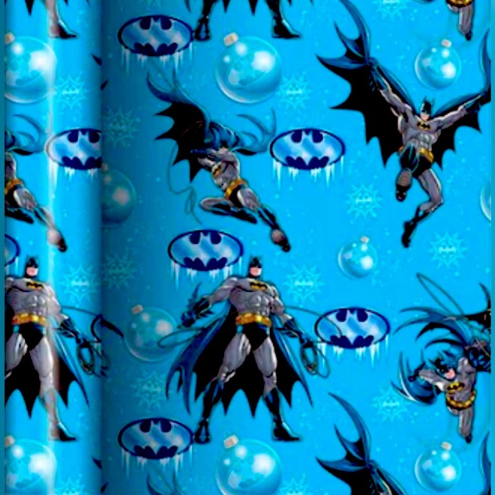 DC COMICS BATMAN CHRISTMAS GIFT WRAP